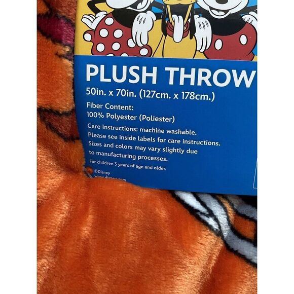 Disney Mickey Mouse & Friends Football Fall Throw Blanket 50”x70” Donald Pluto - Picture 4 of 14